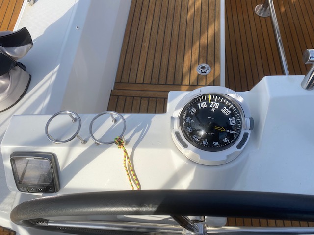 slider 10 Beneteau Sense 46